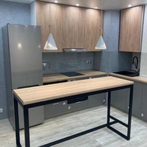 Стол для кухни персонального исполнения